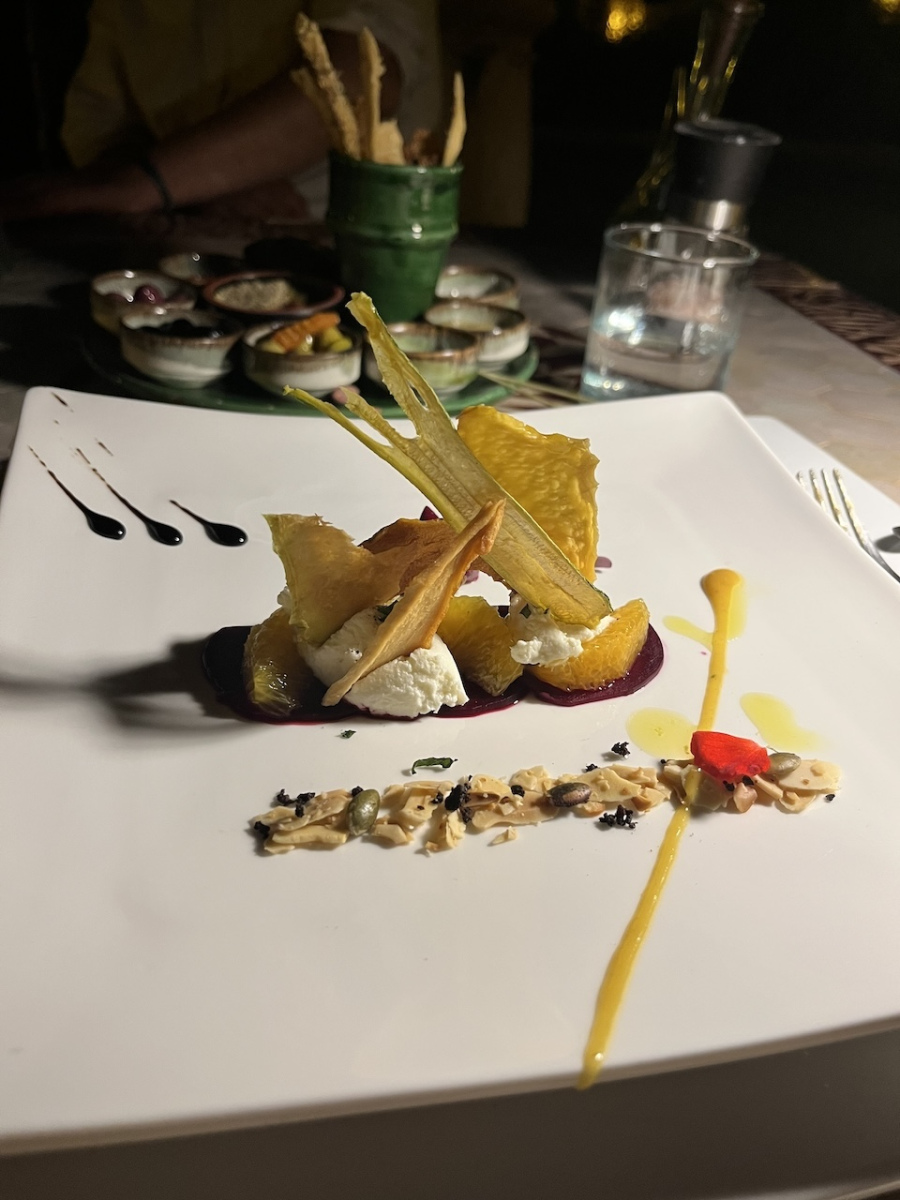 Divine 12 Eden Boutique Hotel